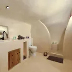 Cave At White Rock - Private Outdoor Jacuzzi Holiday home *