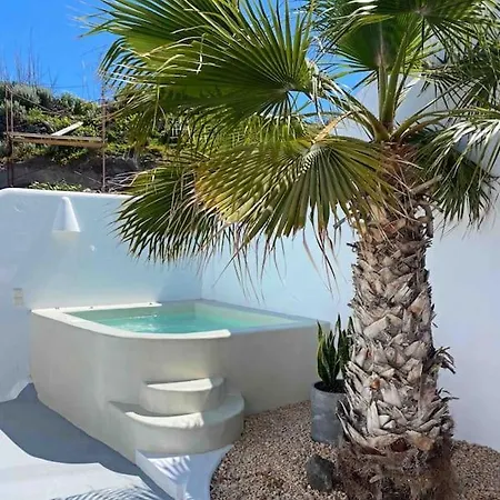 Tatil Evi Cave At White Rock - Private Outdoor Jacuzzi *