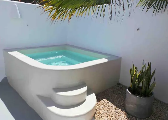 Cave At White Rock - Private Outdoor Jacuzzi Casa vacanze Karterados (Santorini)