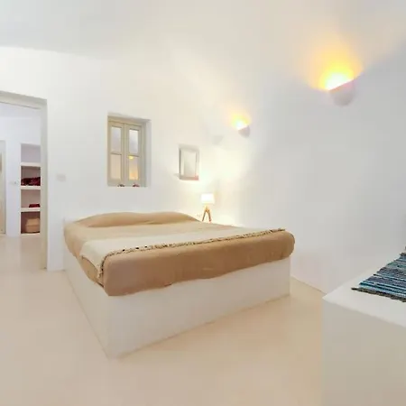 Cave At White Rock - Private Outdoor Jacuzzi Karterados (Santorini)