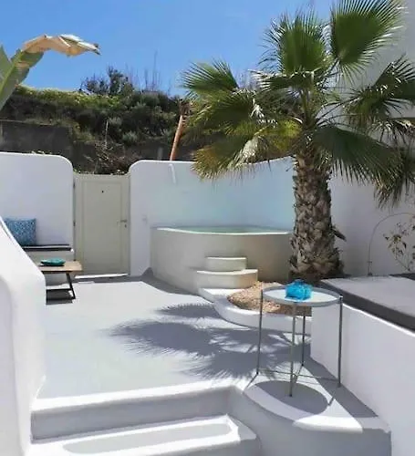 Cave At White Rock - Private Outdoor Jacuzzi Karterados (Santorini)